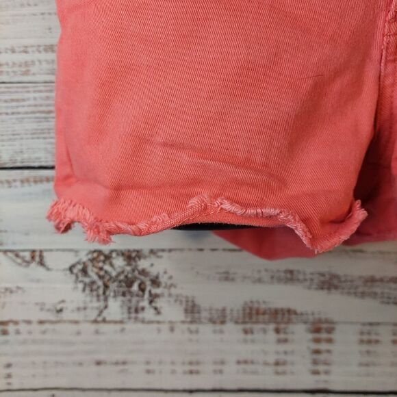 Womans Illegal Jeans Shorts sz 9 - Picture 9 of 13